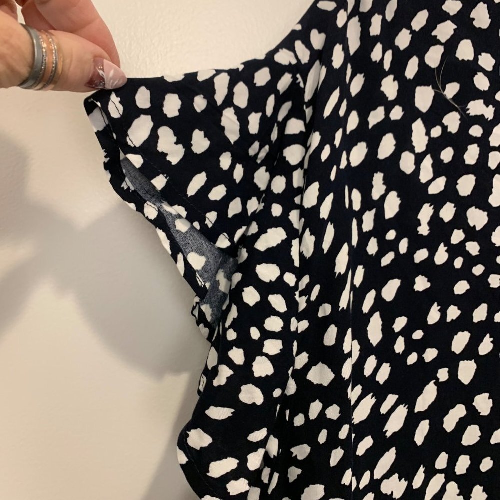 NWOT Loralette Women Plus Mixed Media V-Neck Ruffle dress Sz 26-28 Black White - Picture 5 of 10